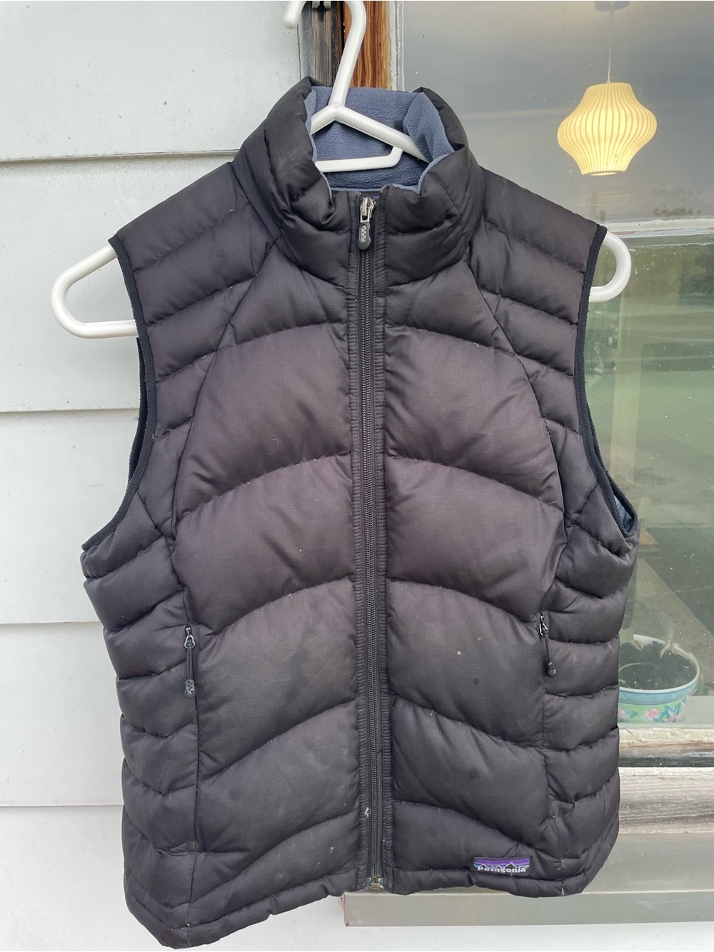 Patagonia Women’s Down Puffer Vest Black 700 Fill Style 84642F5 Size M
